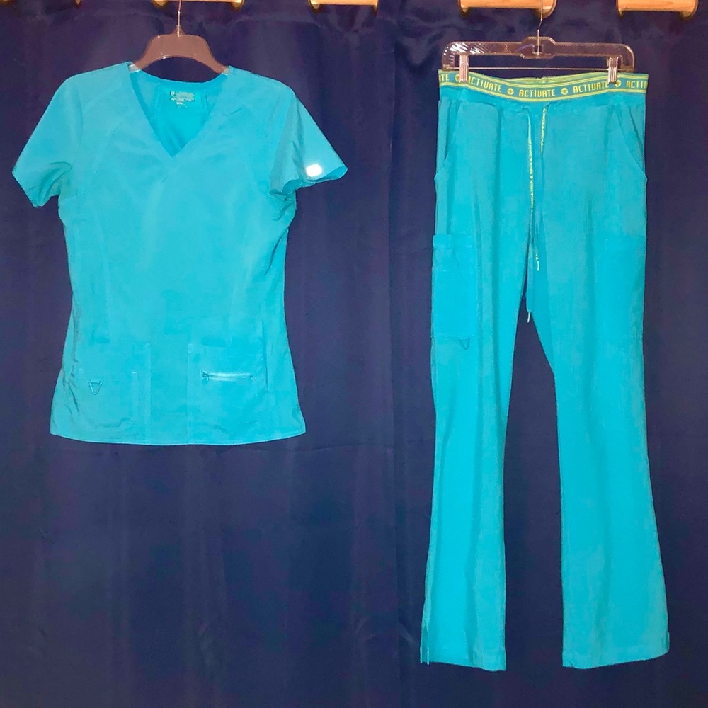 💙💚Activate Scrubs!! 💙💚